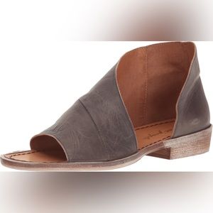 Free People Mont Blanc Sandal Dark Grey